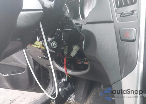 2013 Hyundai Sonata Gls z USA, uszkodzony, nr VIN 5NPEB4AC1DH682394